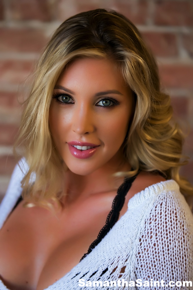 Famous pornstar Samantha Saint shows off her pretty face while modeling solo 色情照片 #429032411 | Samantha Saint Pics, Samantha Saint, Pornstar, 手机色情