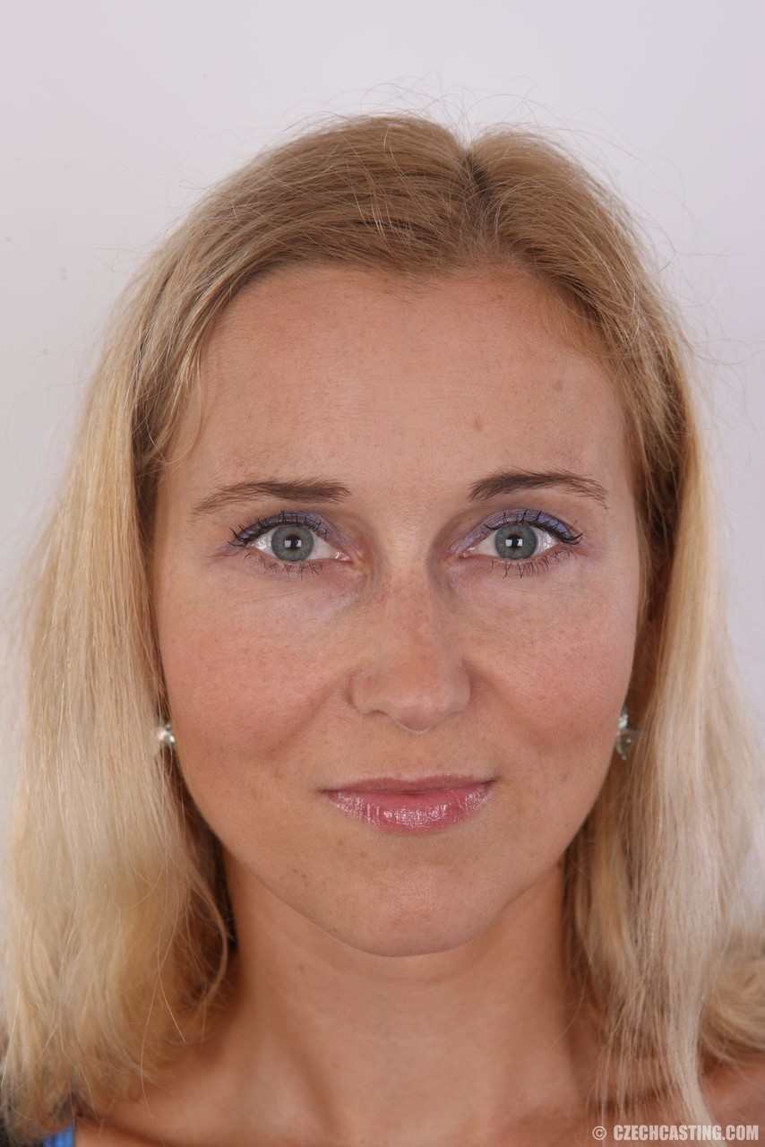 Blonde Amateur Karolina Sheds Hot Lingerie For Closeup Nipple View