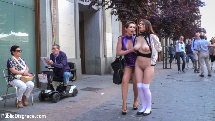 Submissive girl Zenda Sexy is paraded nude in public for giving oral sex porno fotoğrafı #427024587