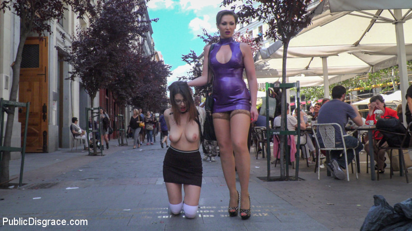 Submissive girl Zenda Sexy is paraded nude in public for giving oral sex porno fotoğrafı #427024600