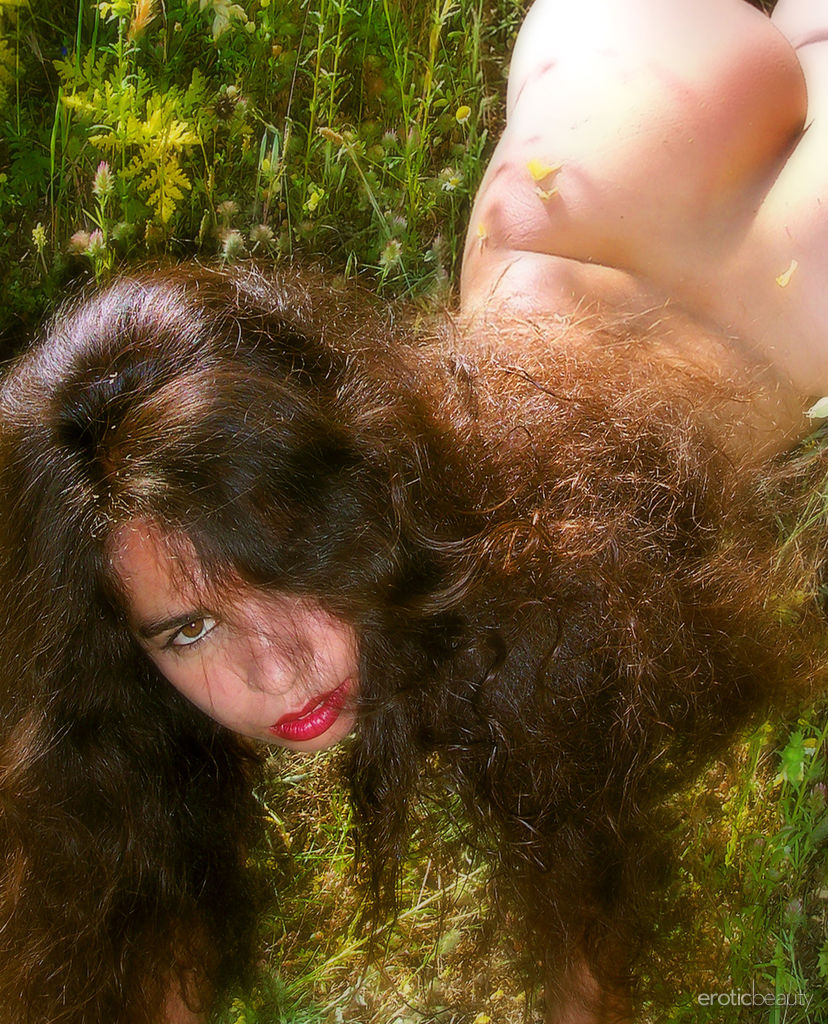 Young girl with a lot of hair on her head Idoia A gets naked in a field photo porno #425284091