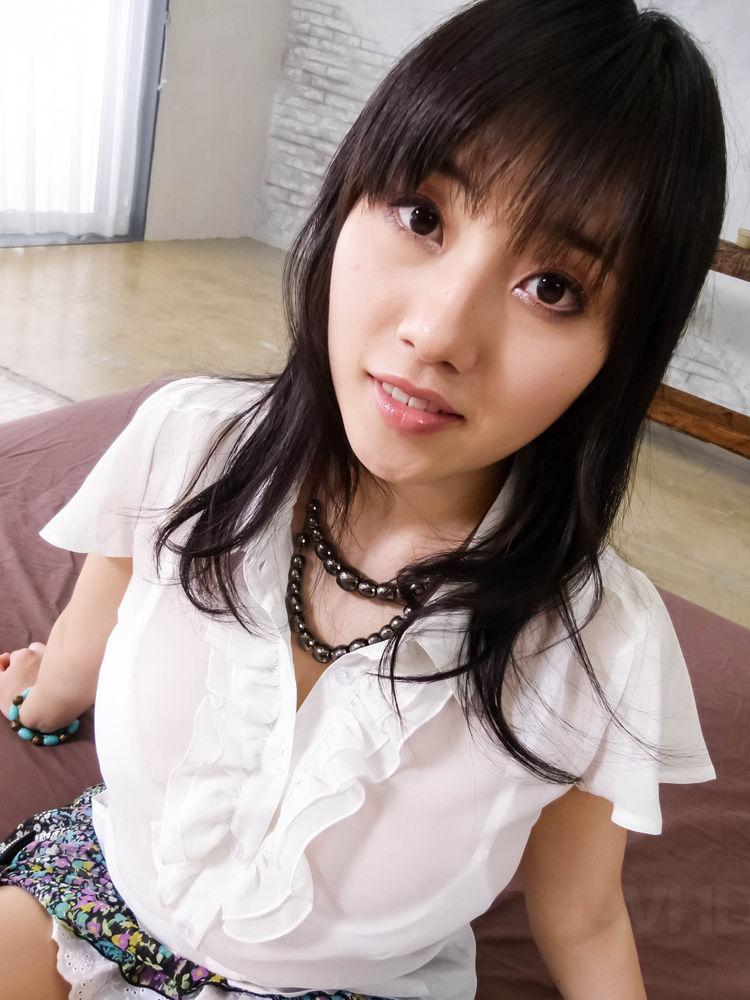 Japanese girl Azusa Nagasawa wipes sperm from her chin after MMF sex porno fotky #423578596 | AV 69 Pics, Azusa Nagasawa, Asian, mobilní porno