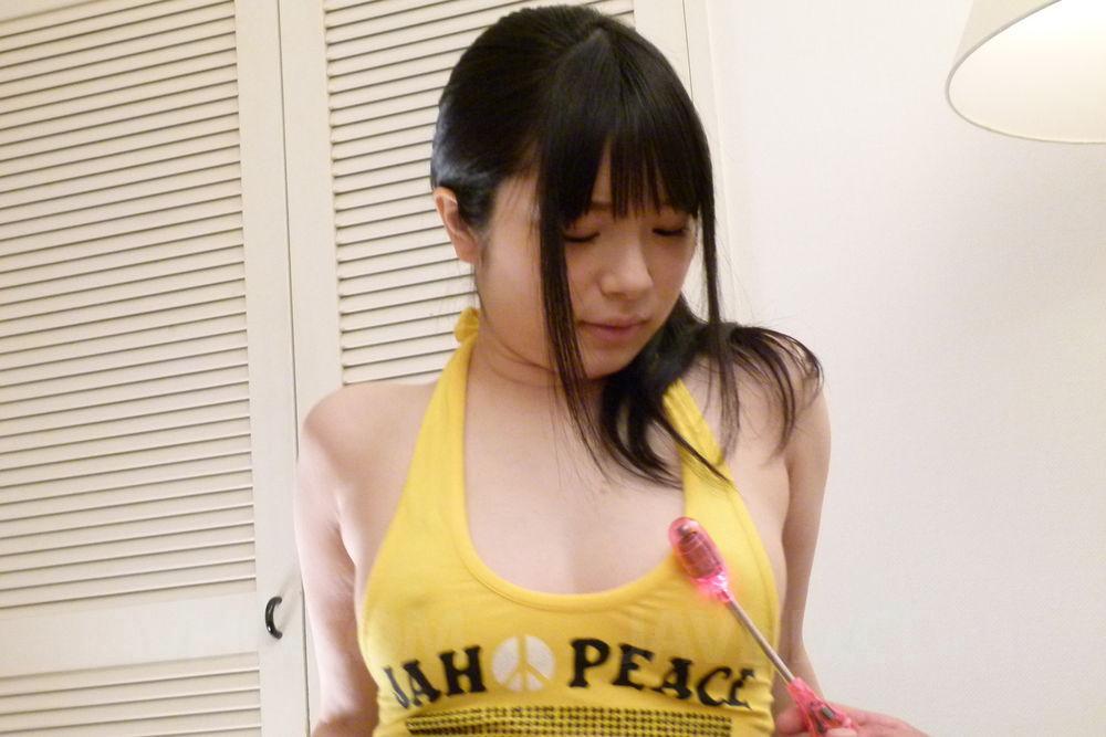 Hina Maeda Asian with fine ass and fine jugs is aroused like hell zdjęcie porno #429090943