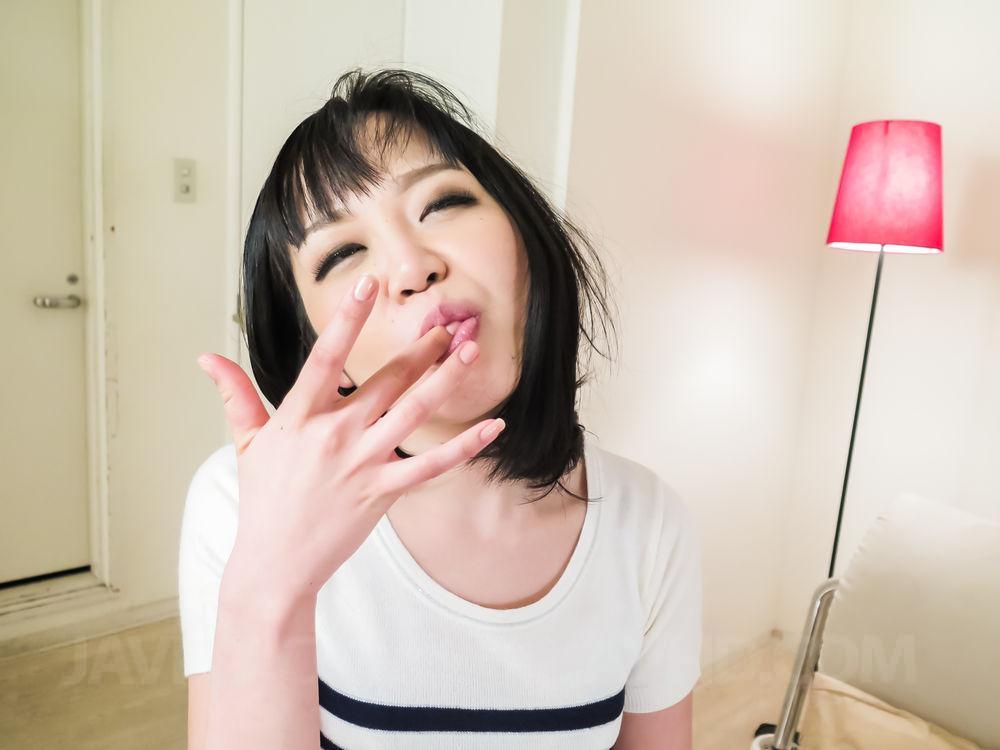 Nozomi Yui in short skirt plays with cum she gets after blowjob foto pornográfica #426024379 | Ferame Pics, Nozomi Yui, Cum In Mouth, pornografia móvel