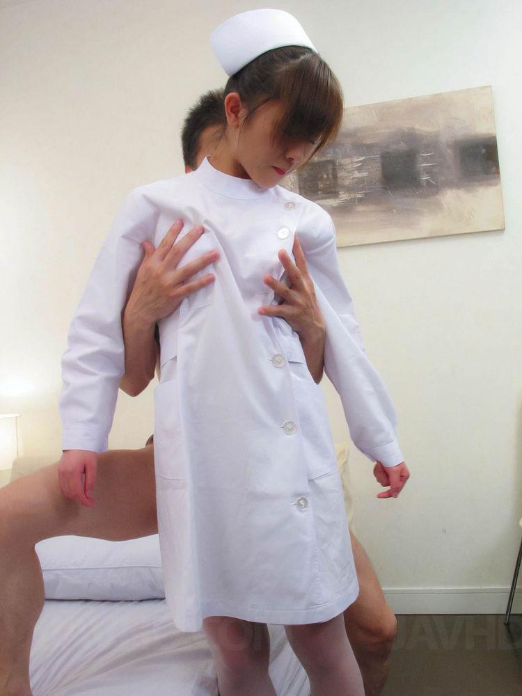 Shy Miina Minamoto in white nurse outfit fucked and creamed 포르노 사진 #425664559