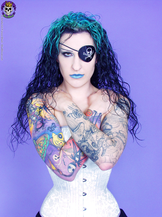 Gothic tattooed pirate girl smirks sexy porn photo #426648031