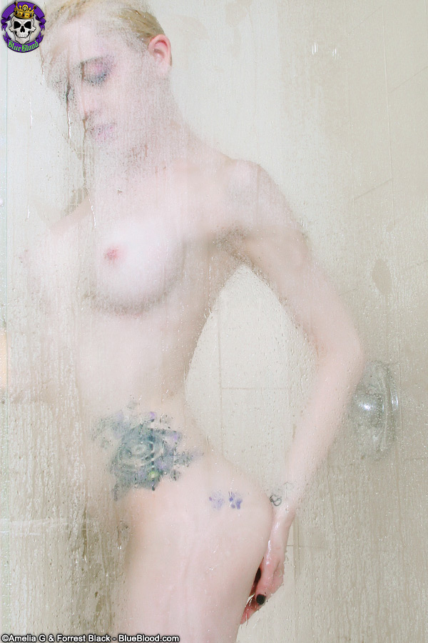Barely Evil Hot Little Raver Babe in the Shower 色情照片 #425844906 | Barely Evil Pics, Miaa, Shower, 手机色情