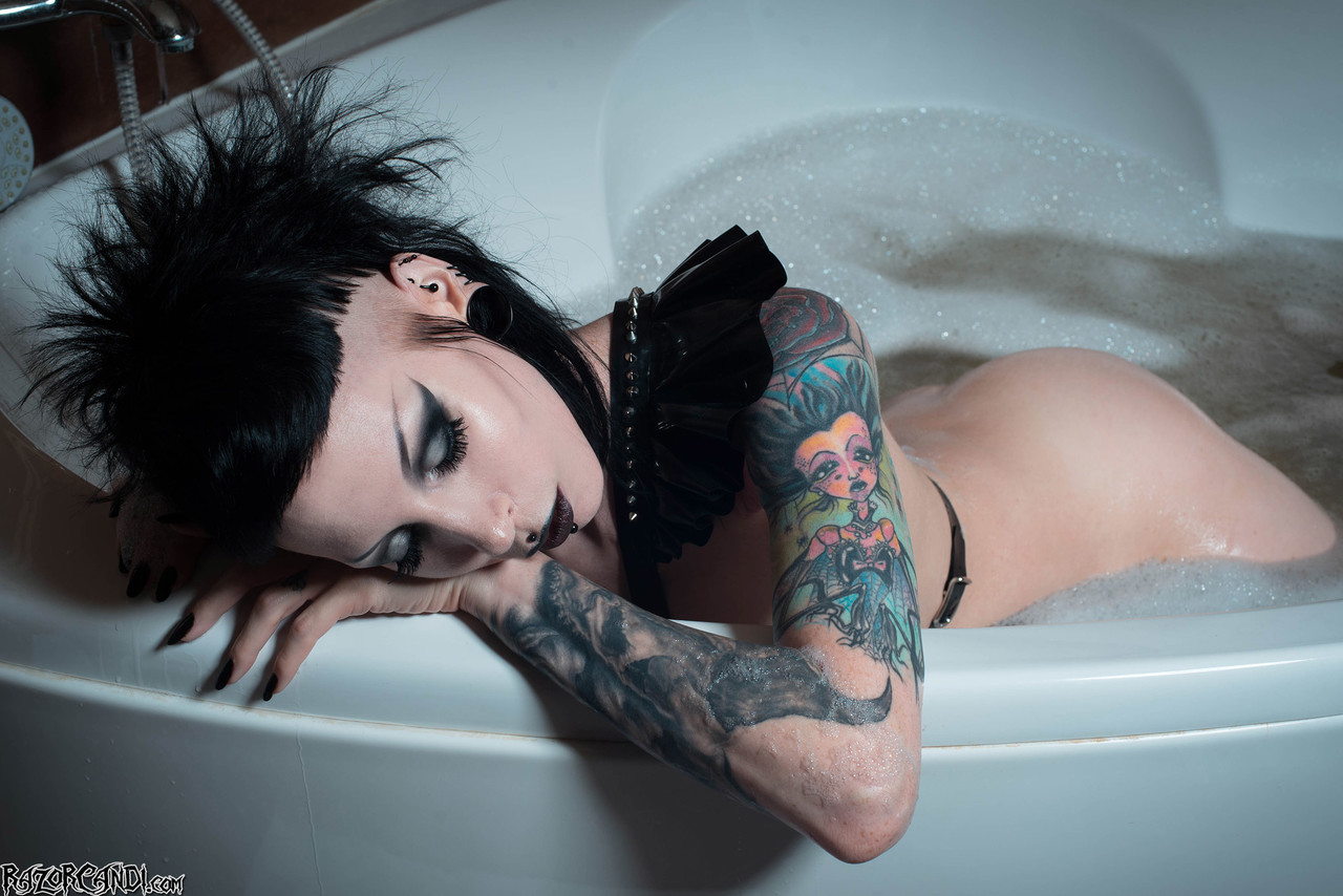 Alternative model Razor Candi gets into a bathtub during a solo engagement porn photo #424503504