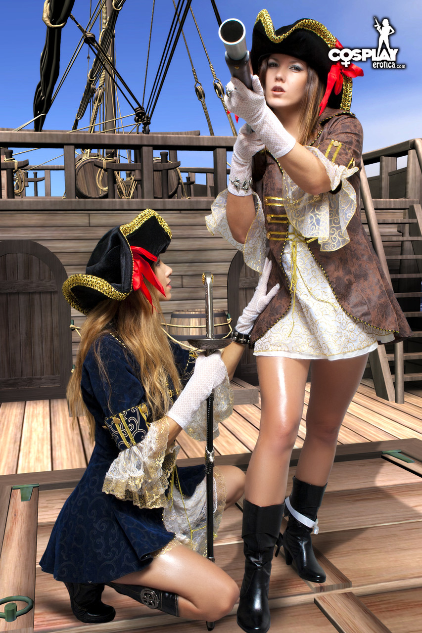Female pirates partake in lesbian foreplay while on board a vessel Porno-Foto #429084721