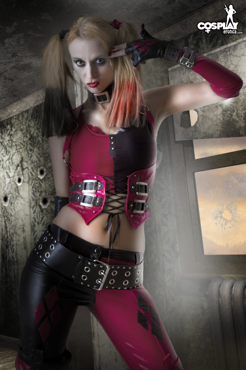 Cosplay enthusiast Harley Quinn hits upon great solo poses porno fotky #423033017 | Cosplay Erotica Pics, Harley Quinn, Cosplay, mobilní porno