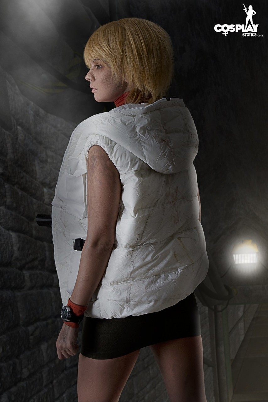 Heather Mason Silent Hill 3 nude cosplay 色情照片 #423150933