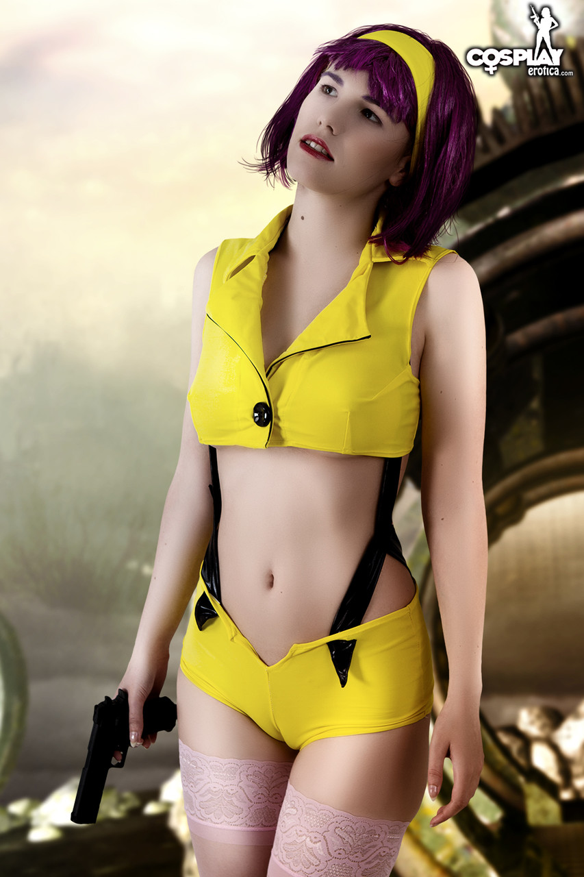 Faye Valentine puts a pistol in her mouth while wearing Cowboy Bebop clothing photo porno #423084295