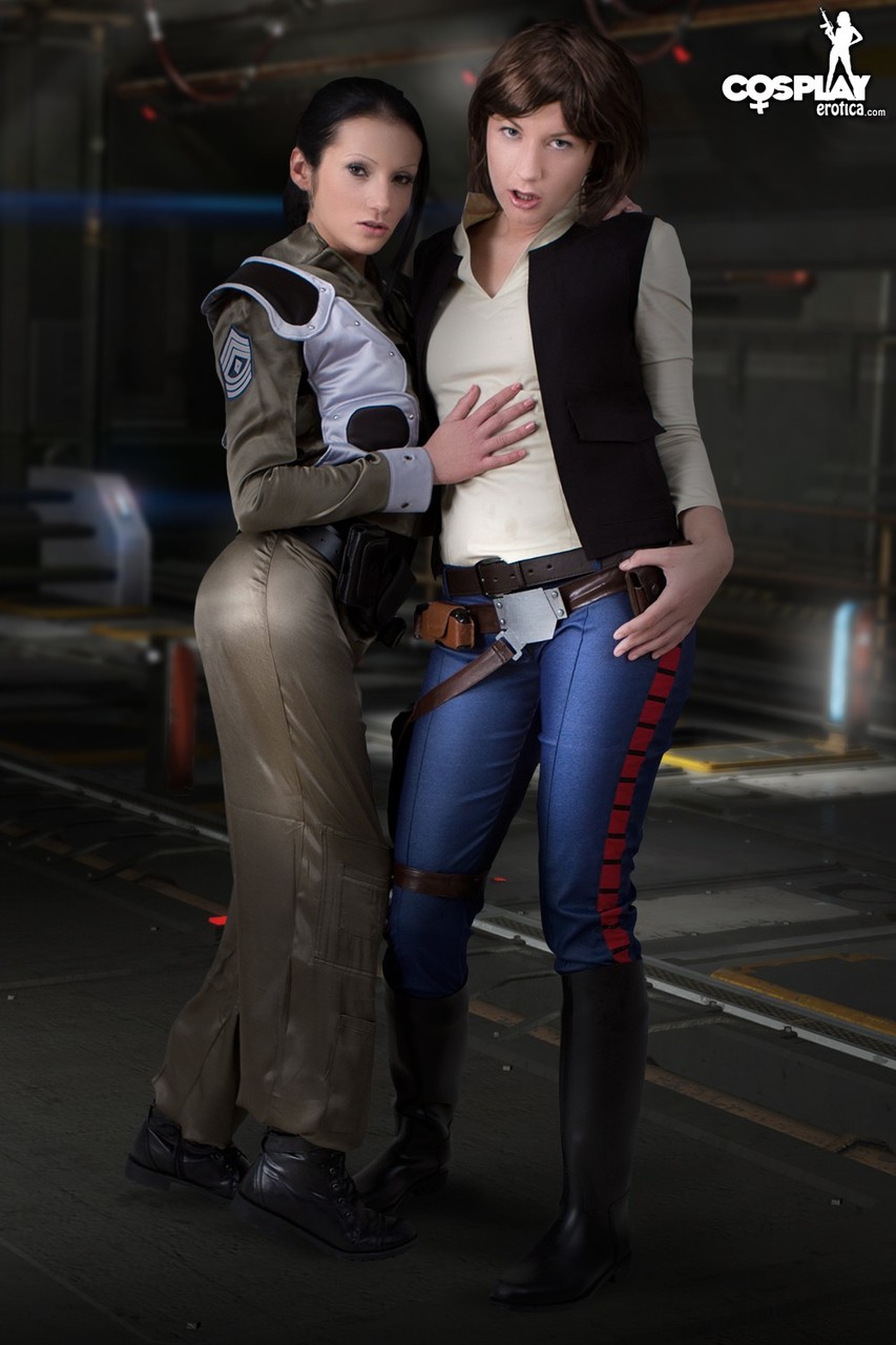 Han Solo StarWars vs Boomer Battlestar Galactica nude cosplay ポルノ写真 #423553905 | Cosplay Erotica Pics, Cosplay, モバイルポルノ