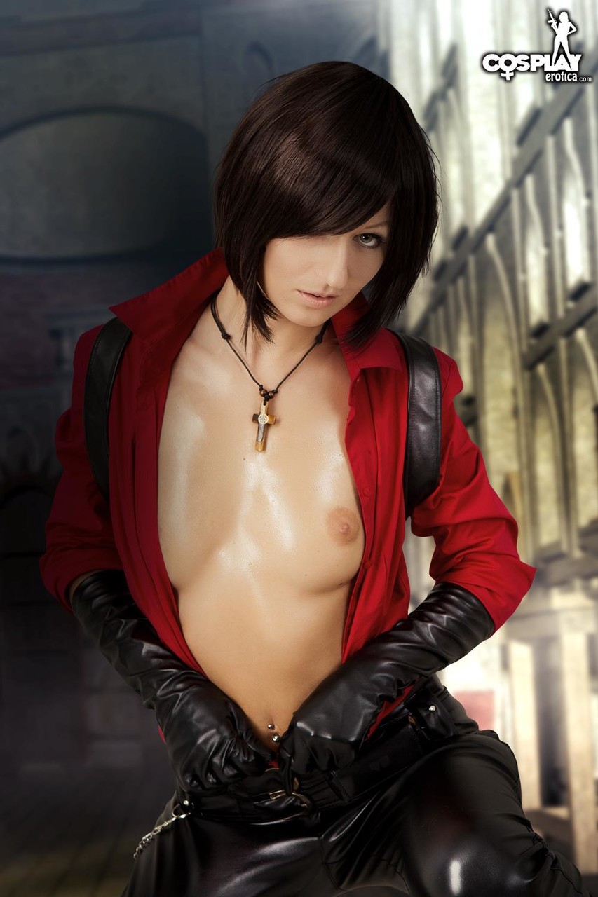 Ada Wong Resident Evil nude cosplay foto porno #423124983