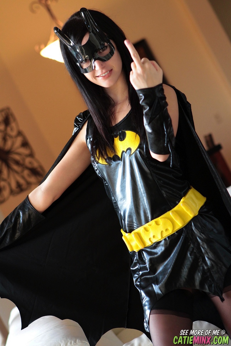 Dark haired chick Catie Minx takes off a Batman suit to model in the nude Porno-Foto #426944430