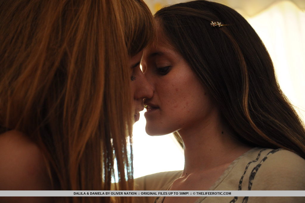 Skinny teens Daniela & Dalila fingering & kissing in steamy lesbian tryst foto porno #428280480