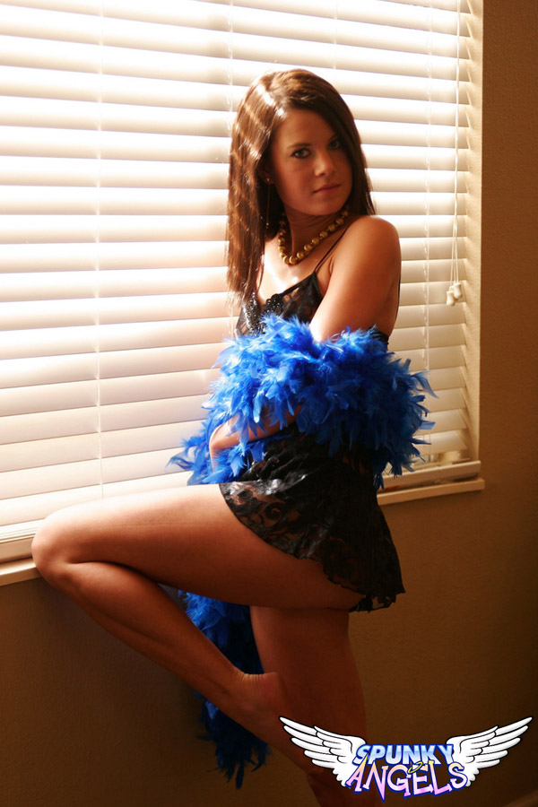 Brunette teen models non nude in black lingerie and a blue boa ポルノ写真 #428801019 | Spunky Angels Pics, Erin, Lingerie, モバイルポルノ
