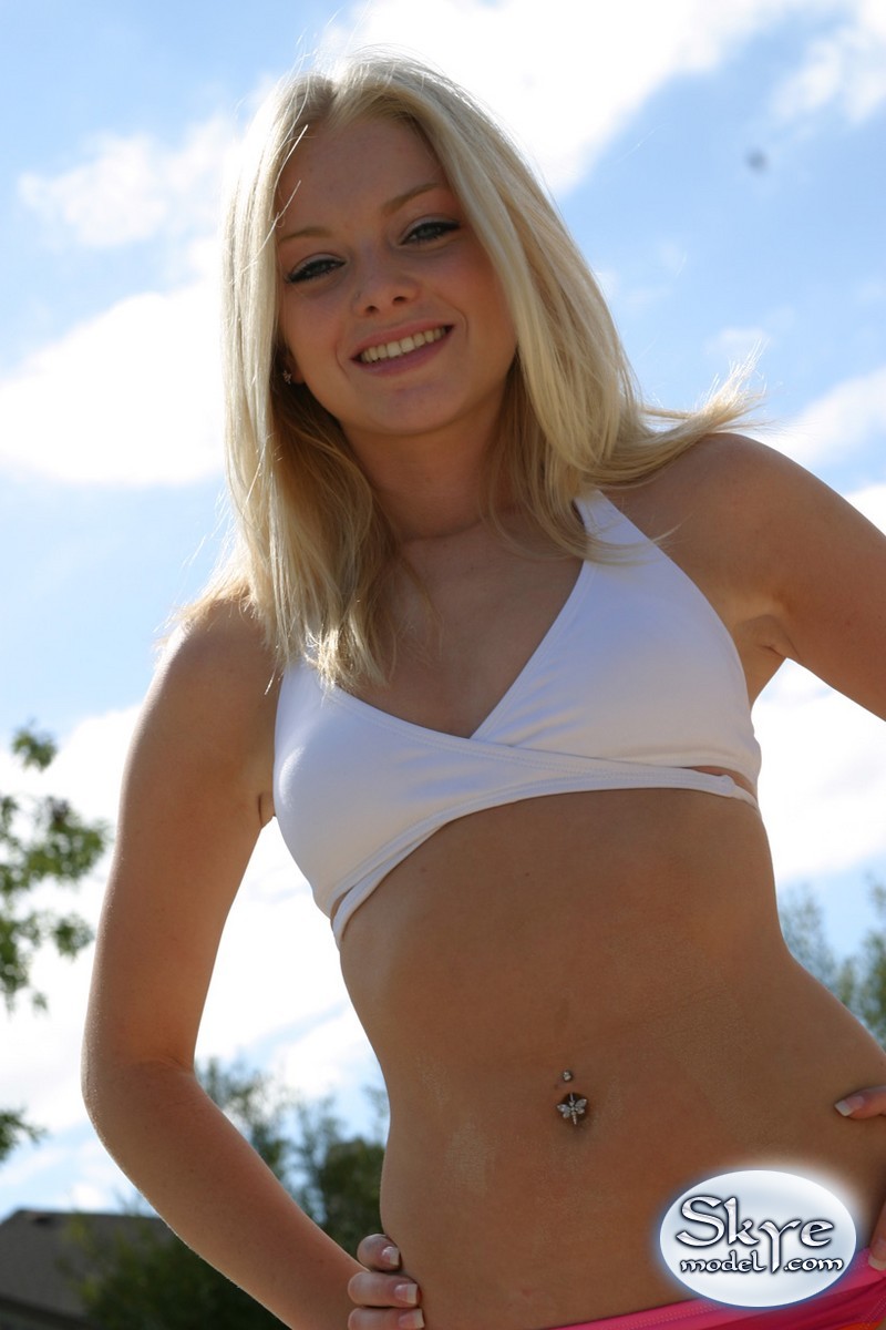 Petite teen Skye Model wearing sexy white bikini and flip flops on the beach foto porno #425393041
