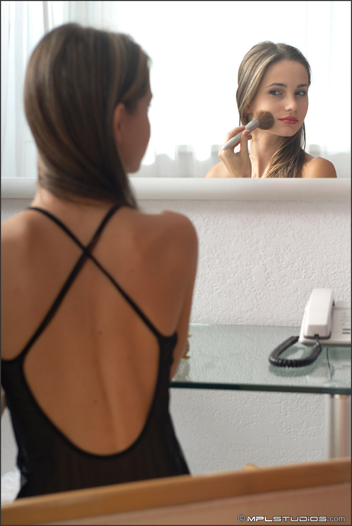 Beautiful solo girl admires her perfect ass in a mirror on the wall ポルノ写真 #429119557 | MPL Studios Pics, Irma B, Teen, モバイルポルノ