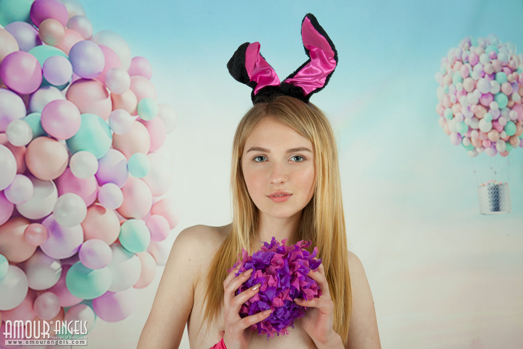 Adorable teen Nimfa wears bunny ears while posing nude amid balloons порно фото #425632246