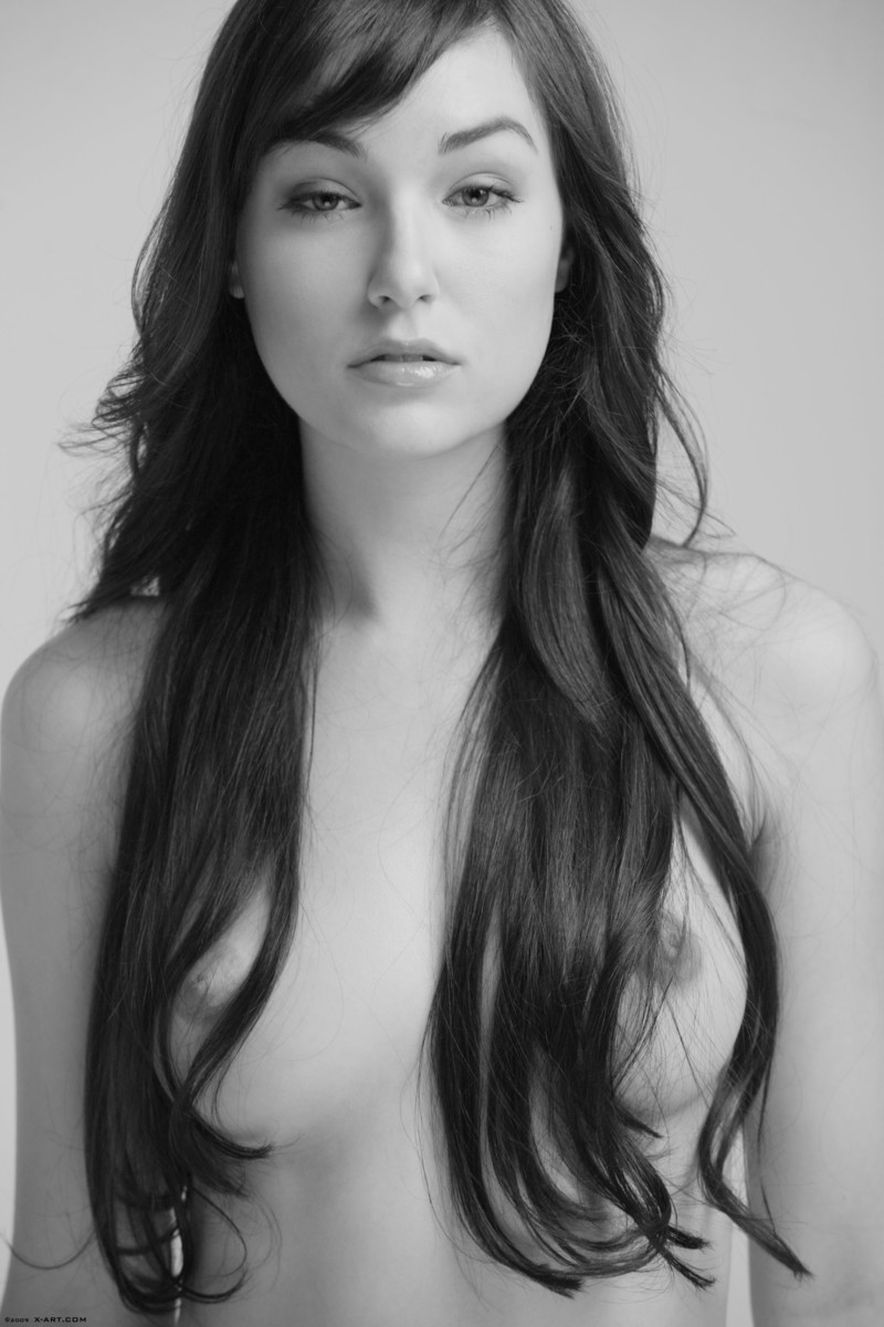 Beautiful brunette model flaunts her perfect tits as she goes topless 色情照片 #424917208 | X Art Pics, Sasha, Nipples, 手机色情