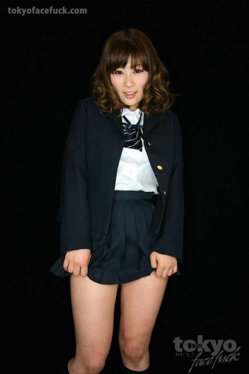 Japanese student hikes up her miniskirt before having her mouth fucked ポルノ写真 #425680858 | Tokyo Face Fuck Pics, Schoolgirl, モバイルポルノ