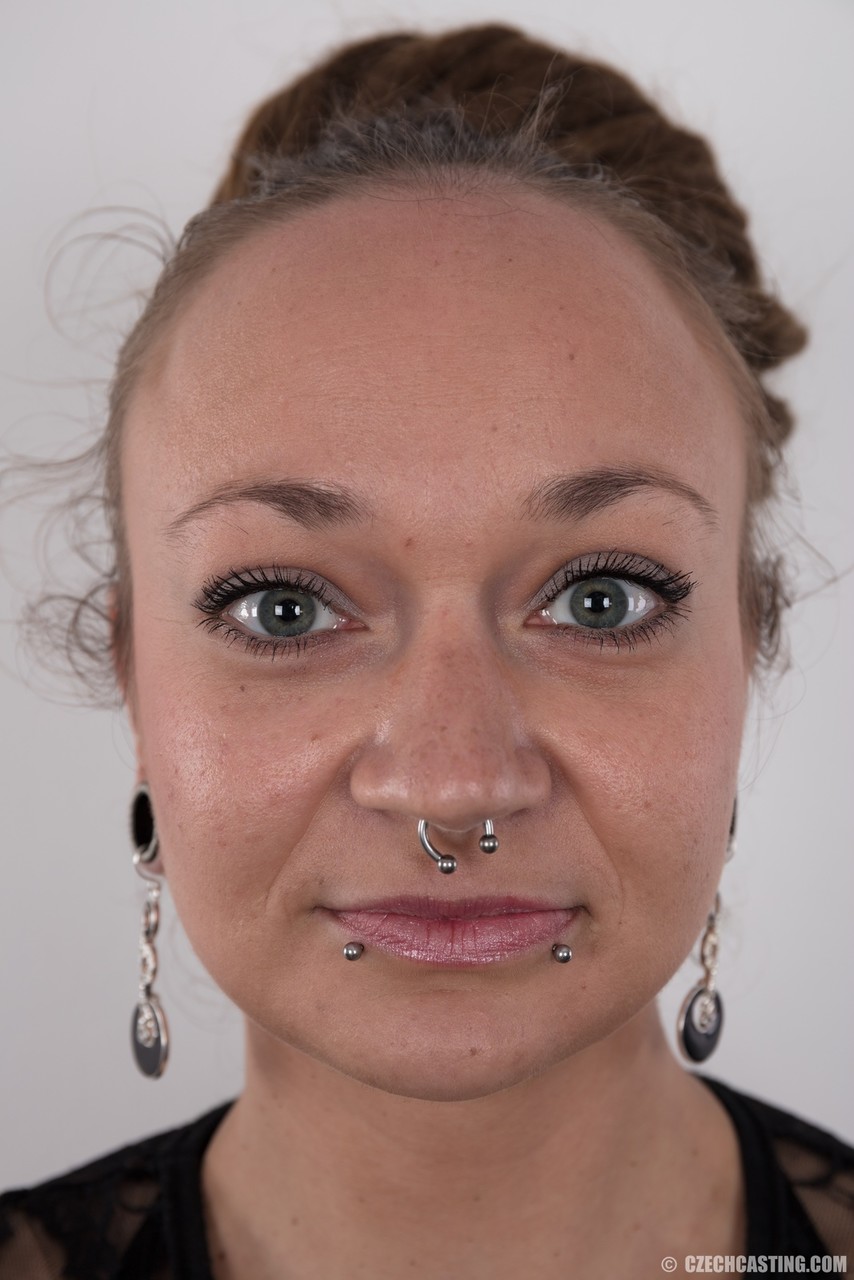 Pierced and tattooed amateur Petra stands naked after removing her clothes ポルノ写真 #424045492 | Czech Casting Pics, Petra, Amateur, モバイルポルノ