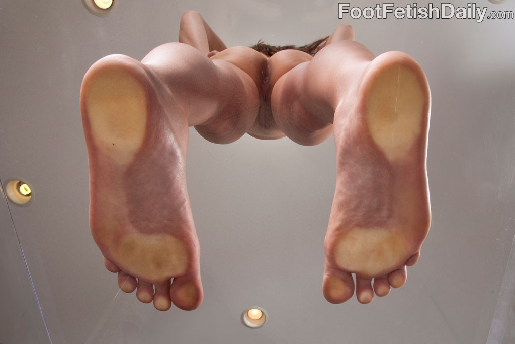Sexy MILF Evelyn Hughes takes a cumshot on her feet after fucking on a bed porn photo #423773951 | Foot Fetish Daily Pics, Evelyn Hughes, Feet, mobile porn