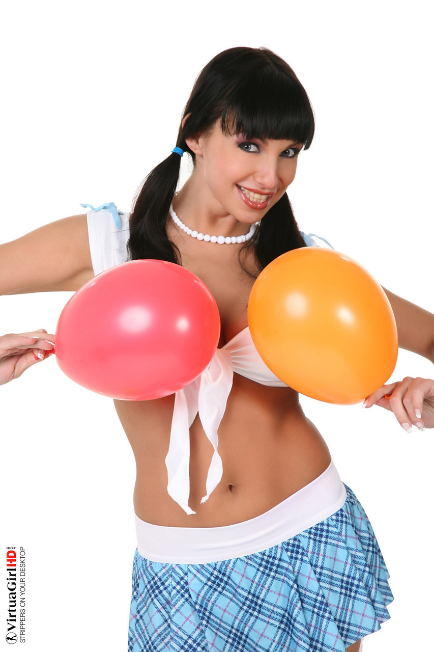 Dark haired girl Marta holds balloons while baring her great body foto porno #425238993
