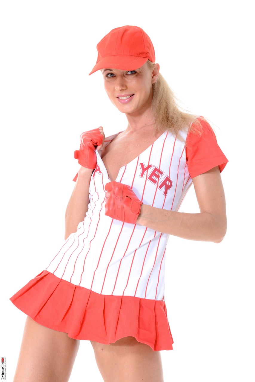 Hot blonde Elody doffs her baseball uniform to pose nude in sneakers and a cap foto porno #426640492