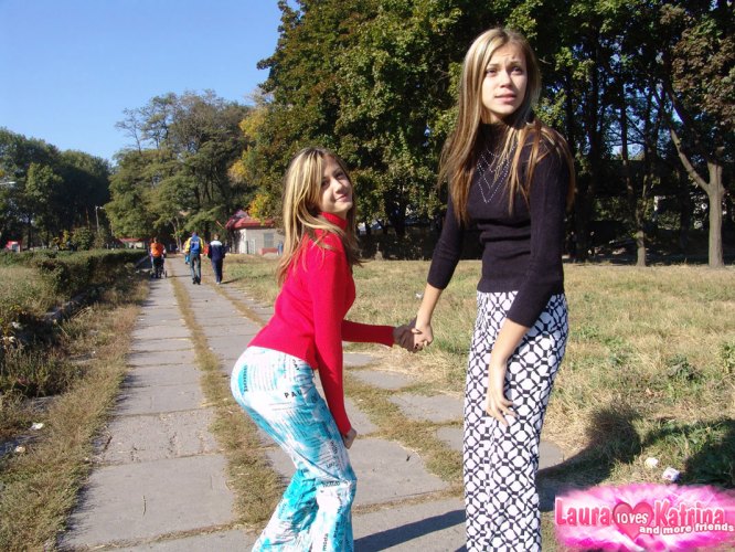 Young lesbians Laura & Katrina hump each other while fully clothed outdoors foto porno #428771247