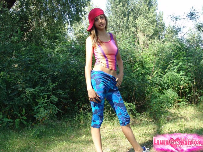 Teen Amateur Gets Naked In The Backyard With Her Ballcap On Sideways