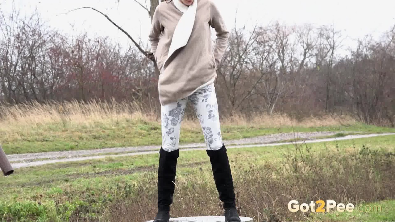 Wait girl Eveline Neill squats for a piss while out for a walk on a wet path порно фото #424914485 | Got 2 Pee Pics, Eveline Neill, Pissing, мобильное порно