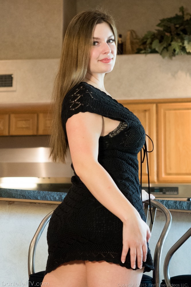 Chubby First Timer Lifts Up Her Black Dress To Expose Twat And Bare Ass