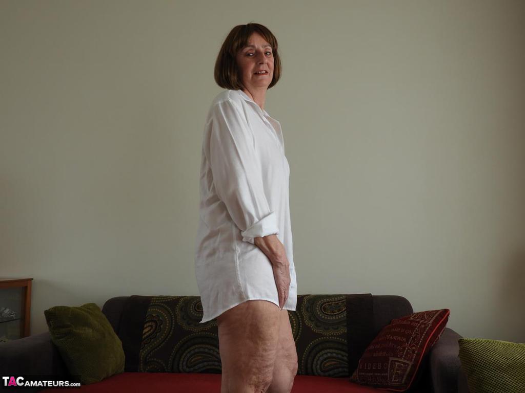 Hot mature granny Kat Kitty spreading legs & posing naked on her knees photo porno #428302351