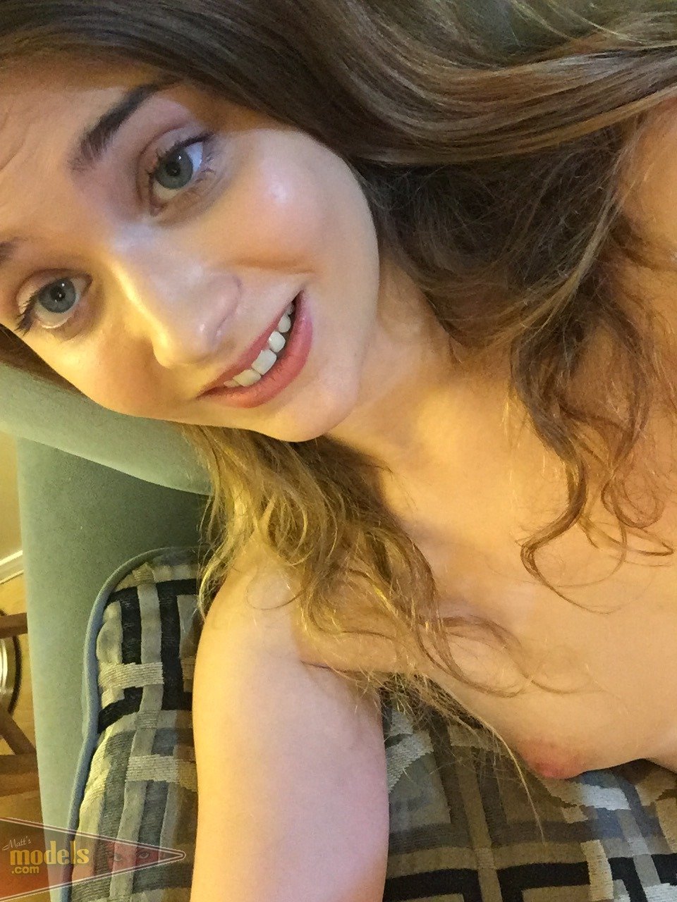 Petite Teen Ariel Mc Gwire Makes Her Nude Modeling Debut In Bathroom Selfies