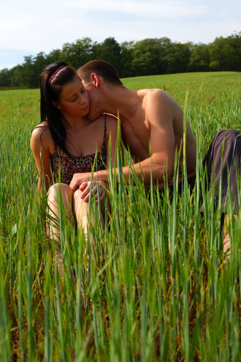 Young couple undress each other before having sex in a farmer's field Porno-Foto #425285280 | Teen Dorf Pics, Branislava, Aleksej, Cumshot, Mobiler Porno