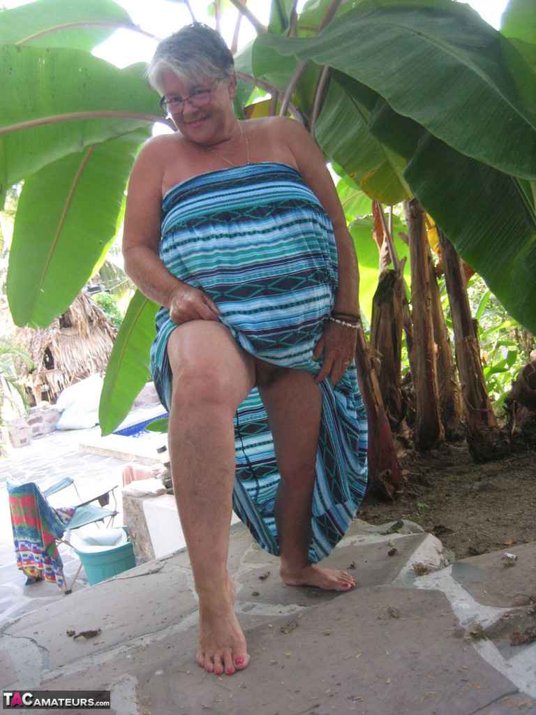 Old woman Girdle Goddess smokes before exposing her fat body on her patio foto porno #429088078