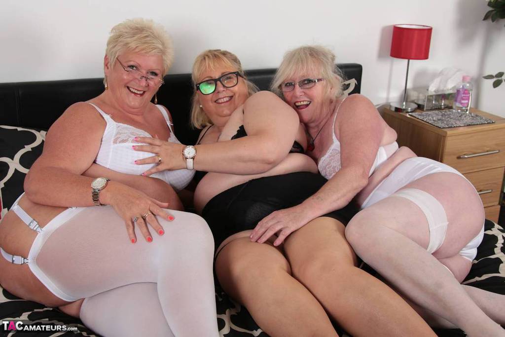 Fat Nan Lexie Cummings And Two Old Lesbians Play With Each Others Boobs