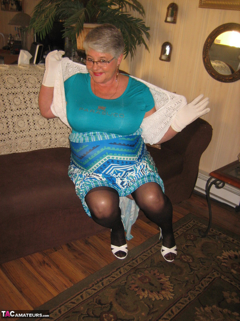 Fat Oma Girdle Goddess Wears White Gloves While Disrobing To A Bra And Girdle