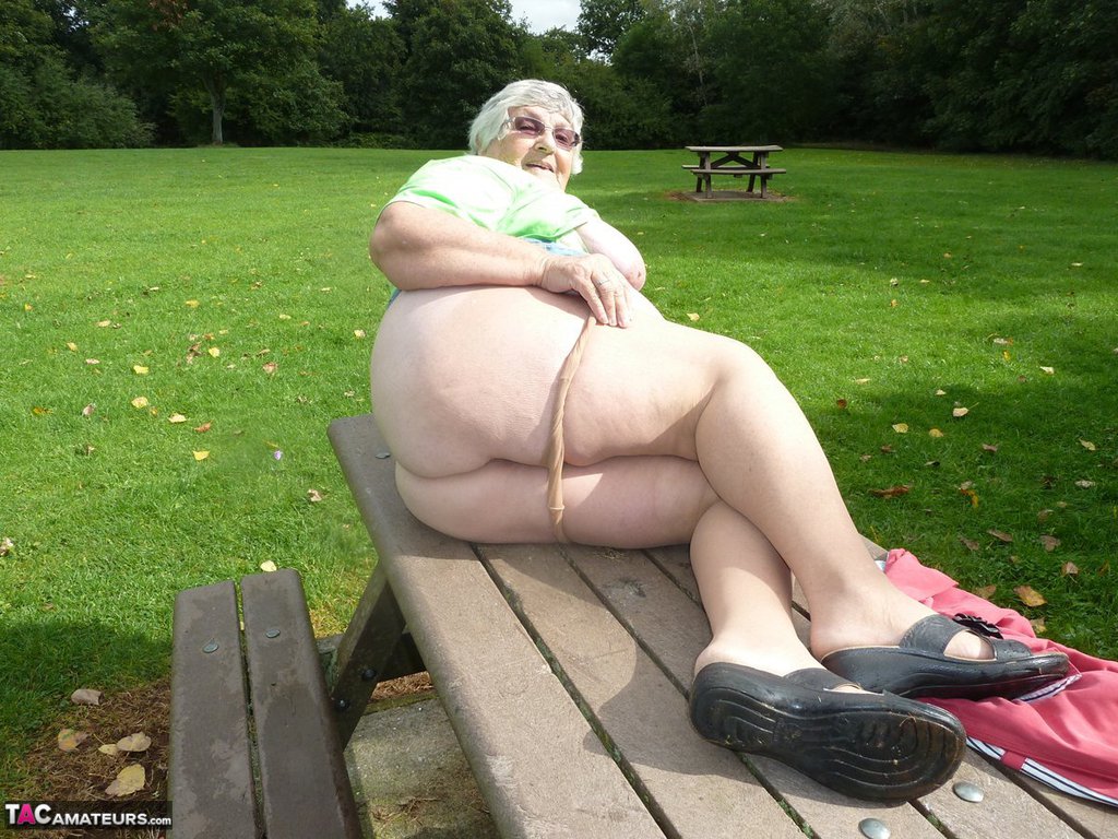 Obese Oma Grandma Libby Exposes Her Large Tits And Butt On A Picnic Table