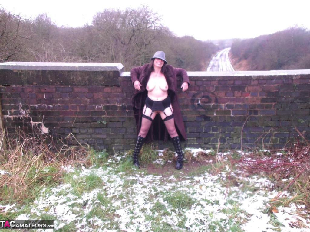 Older amateur Barby Slut exposes herself on snow-covered ground porn photo #426964098