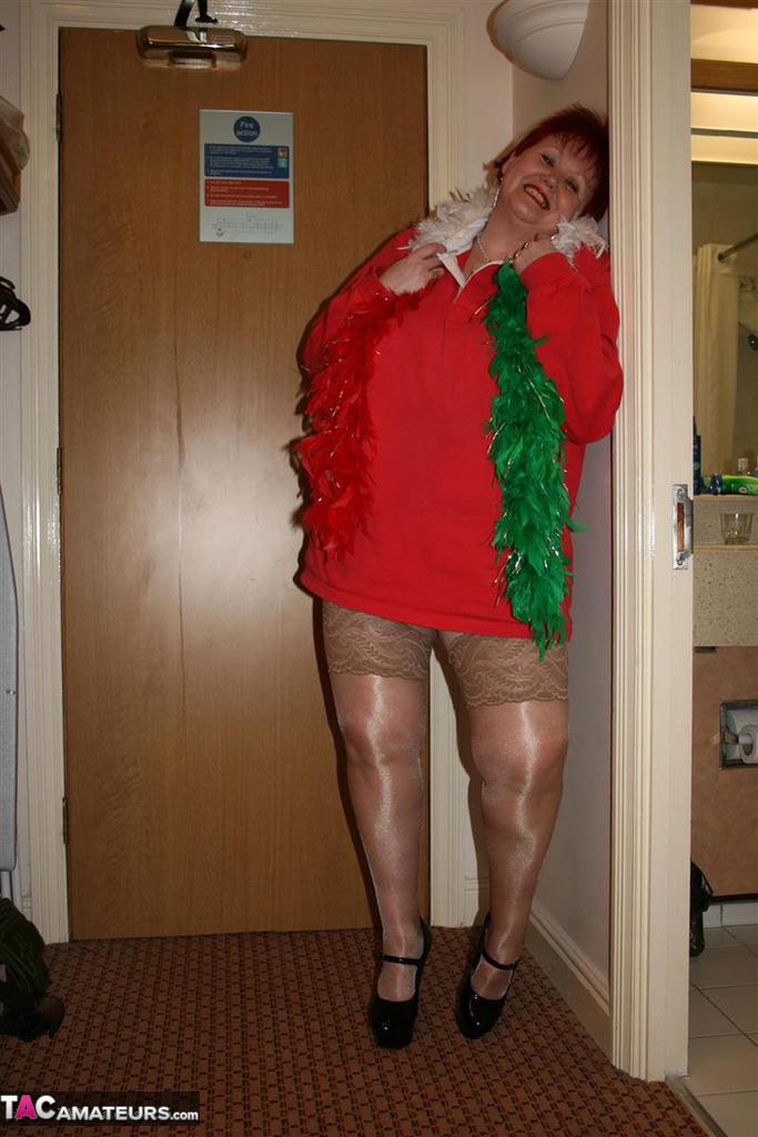 Older redhead Valgasmic Exposed displays her tits & pussy during an Xmas shoot Porno-Foto #422942992 | TAC Amateurs Pics, Valgasmic Exposed, Christmas, Mobiler Porno