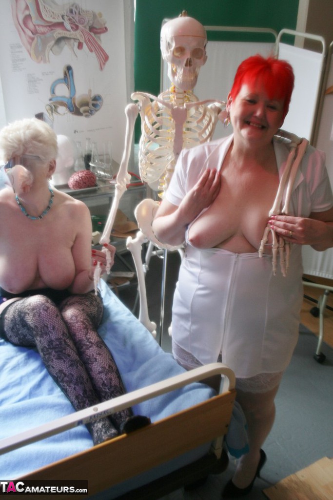 Aged redhead Valgasmic Exposed plays with lesbians in a hospital and barn foto porno #426501528