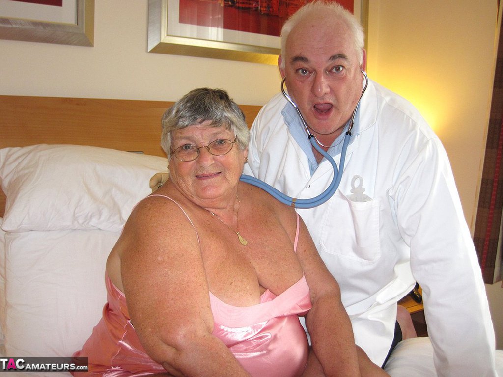 Obese nan Grandma Libby has sexual relations with her old doctor on her bed порно фото #428249366
