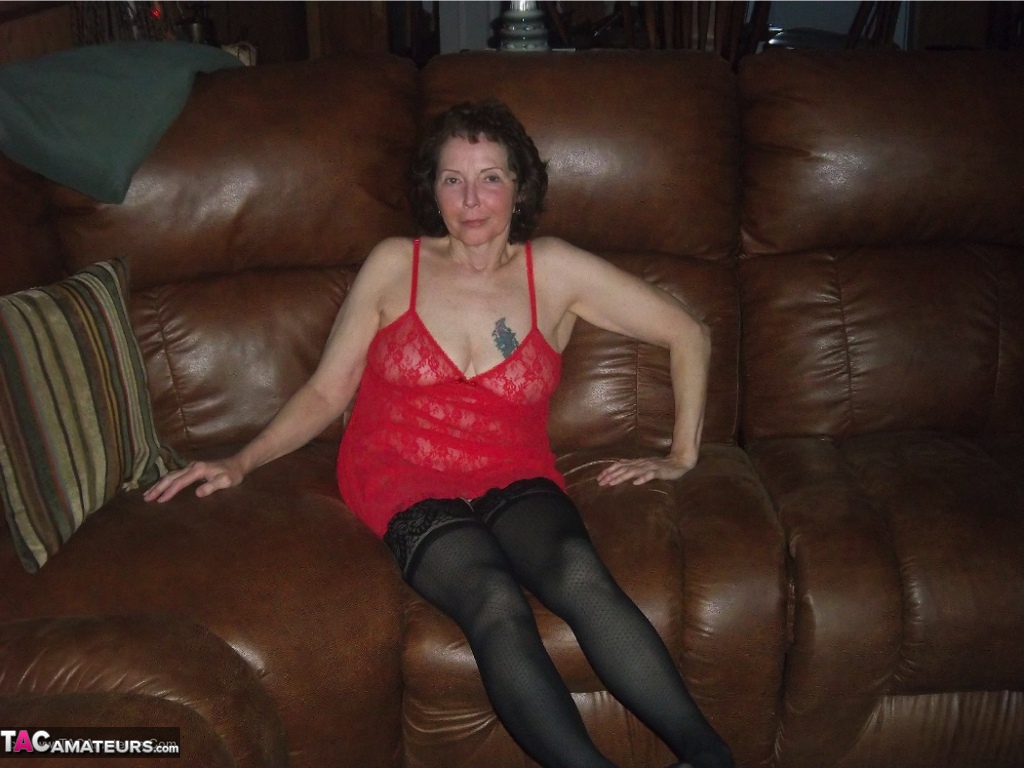 Curly haired mature woman likes sending her younger partner provocative photos porn photo #422812897