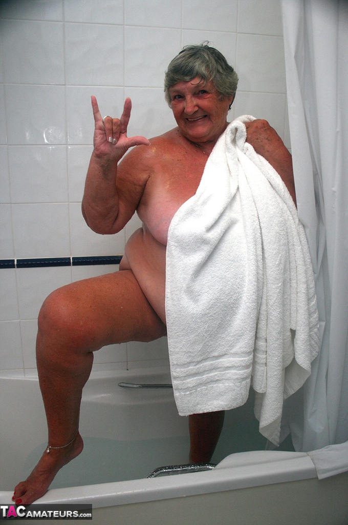 Obese old woman Grandma Libby gets completely naked while having a bath photo porno #424859851 | TAC Amateurs Pics, Grandma Libby, Granny, porno mobile
