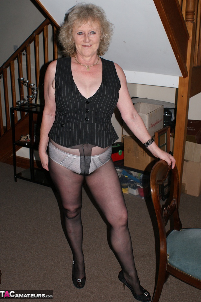 Dirty granny in pantyhose Claire Knight fingers her own soft mature cunt porn photo #423902580