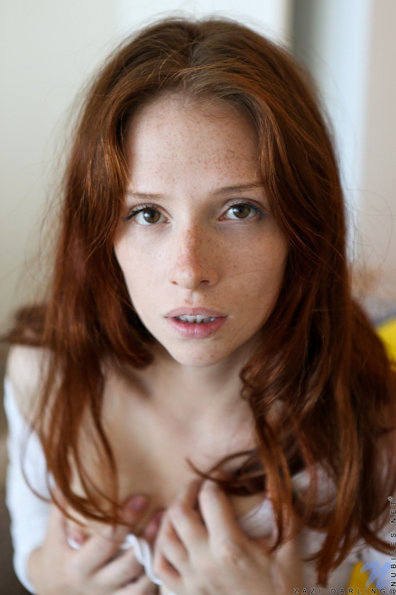 Redhead with freckles on her face Zazi Darling rubs her horny teen pussy ポルノ写真 #424595416 | Nubiles Pics, Zazi Darling, College, モバイルポルノ