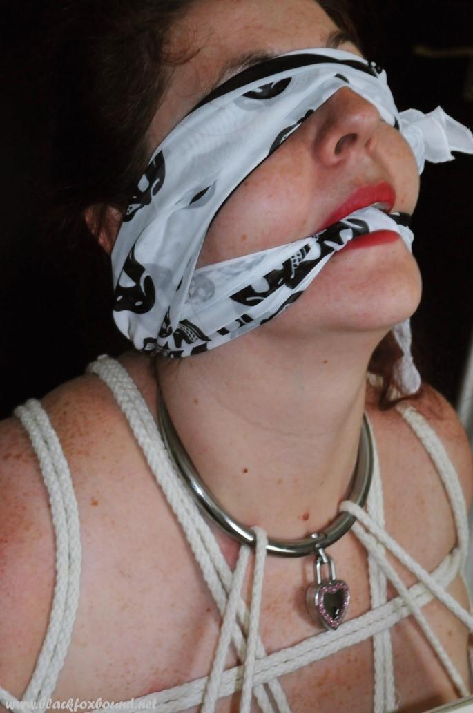 Fat female with red lisp is left gagged and tied up by ropes foto porno #428131562